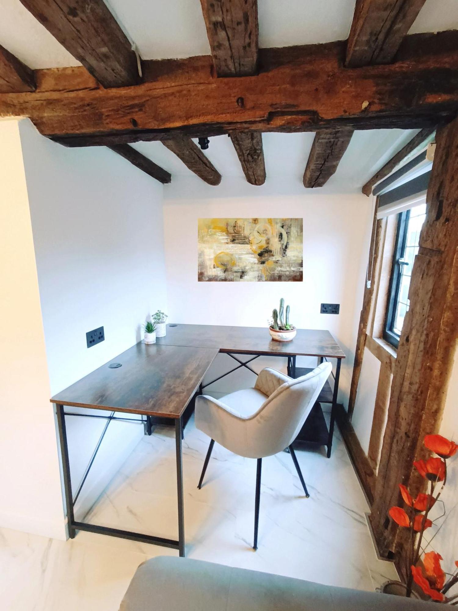 Stansted Airport Cottage Bishop’s Stortford Exterior foto